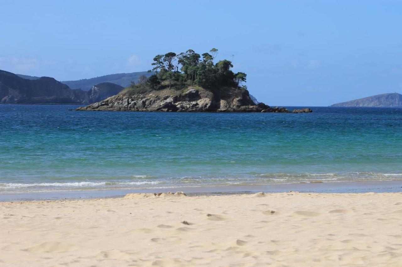 Casa En La Playa De Area Con Finca Privada Viveiro Esterno foto